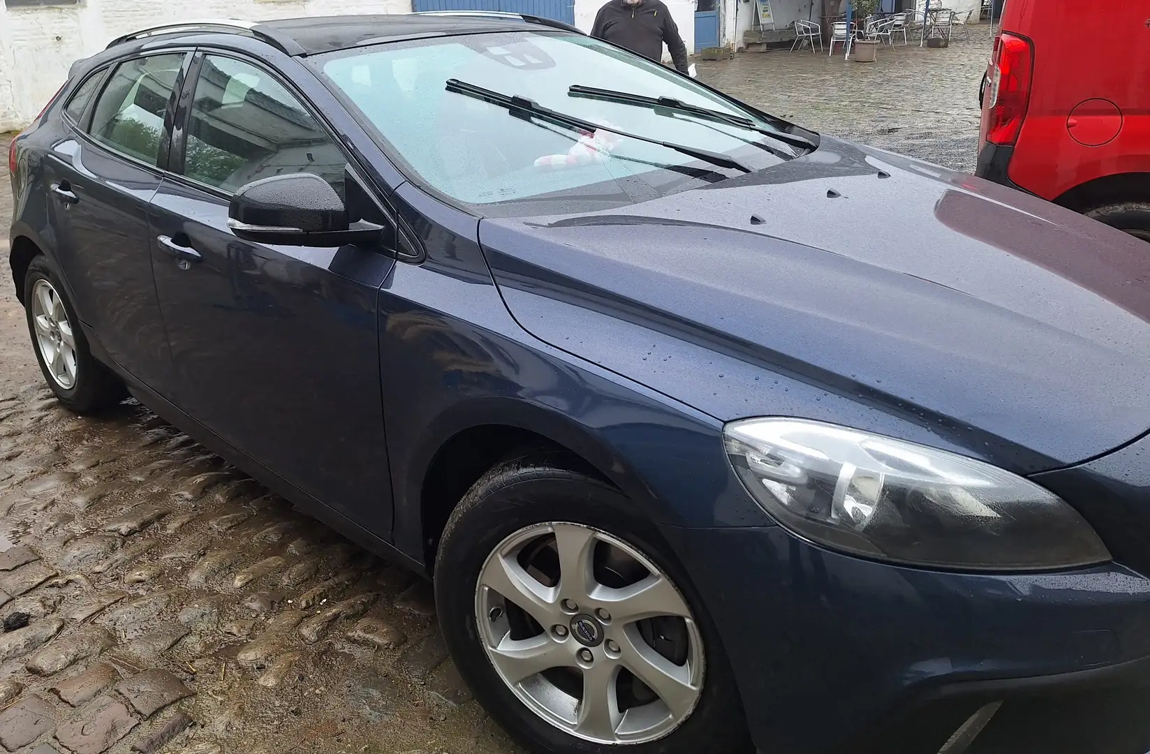 Volvo V40 Cross Country V40 Cross Country 2.0 D3 Momentum Blauw - 2