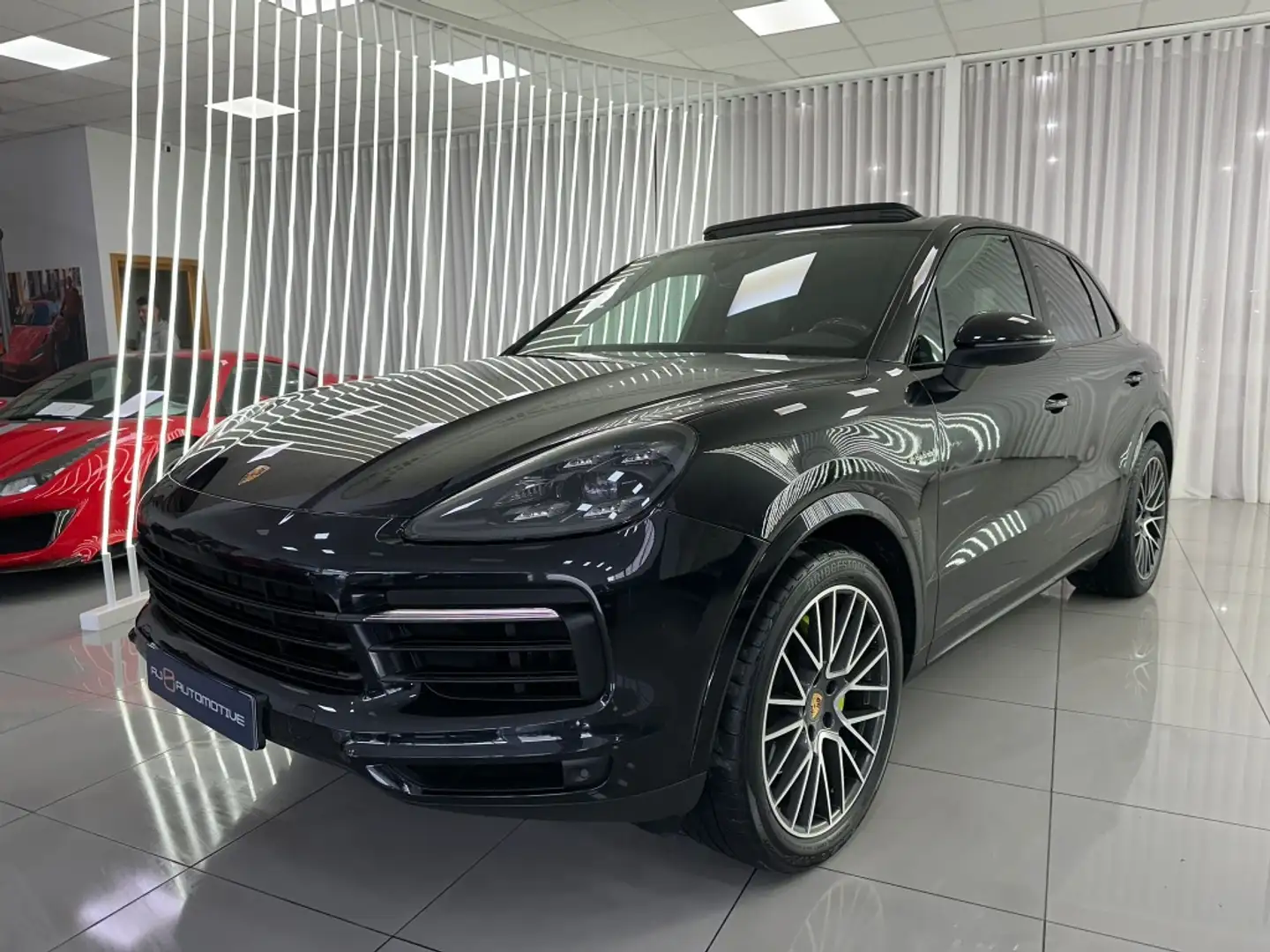 Porsche Cayenne E-Hybrid Aut. Schwarz - 1