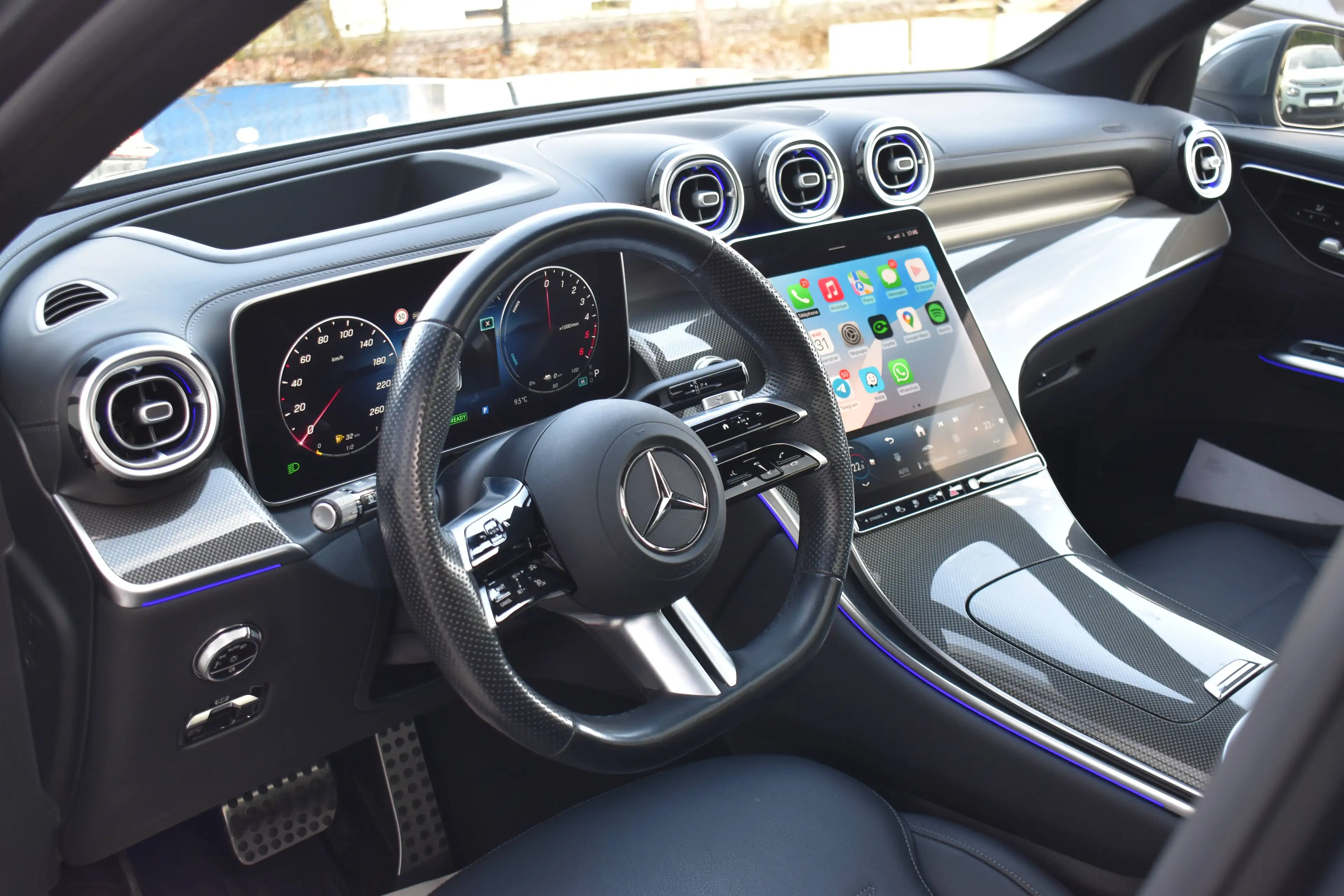 Mercedes-Benz GLC 300 de 4-Matic AMG *Pano* 41.239€ Netto — photo 5