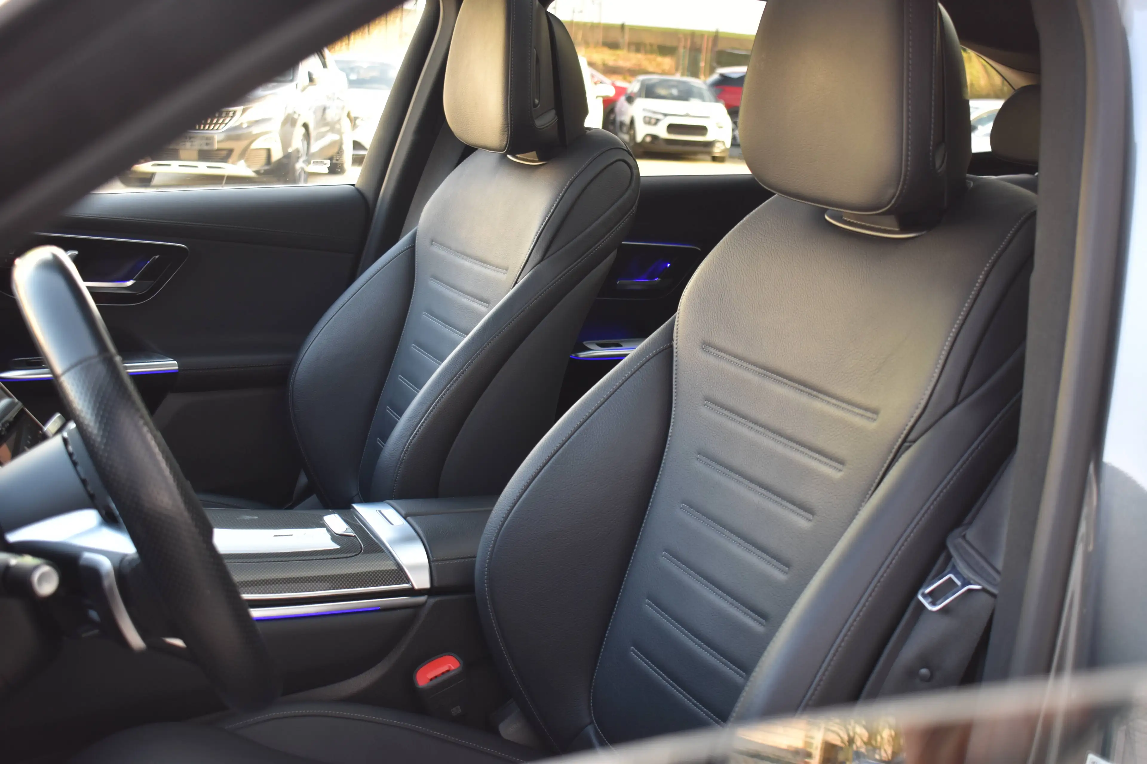 Mercedes-Benz GLC 300 de 4-Matic AMG *Pano* 41.239€ Netto — photo 9
