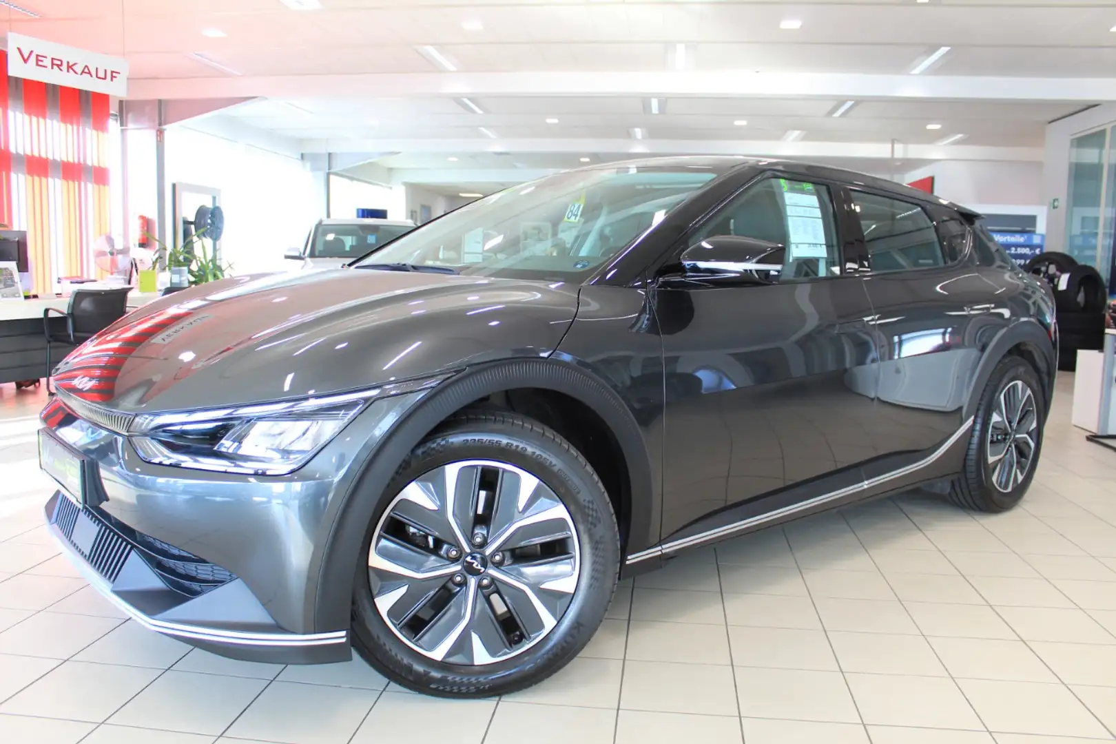 Kia EV6 - 58 kWh ACC+LED+Navi+SHZ+Winterp.+2xKlima+LM Grijs - 2