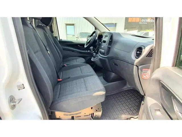 Mercedes-Benz Vito view 12