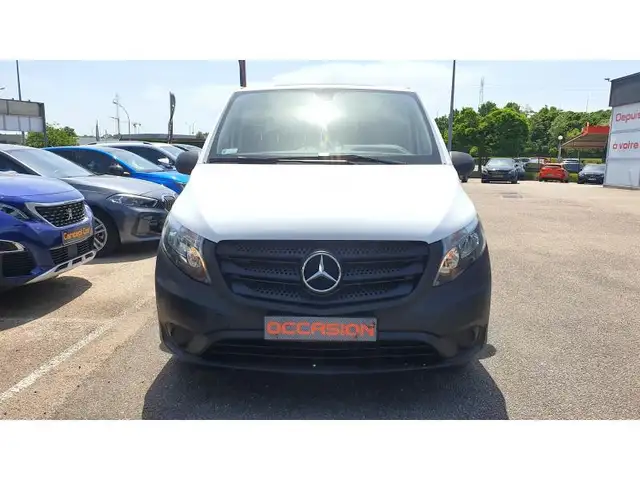 Mercedes-Benz Vito view 7