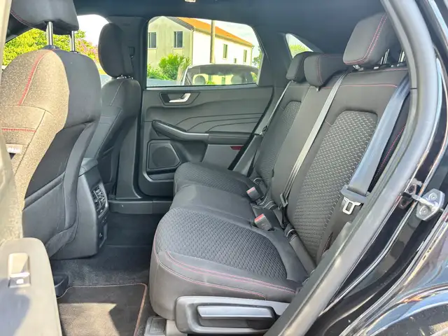 Ford Kuga view 9