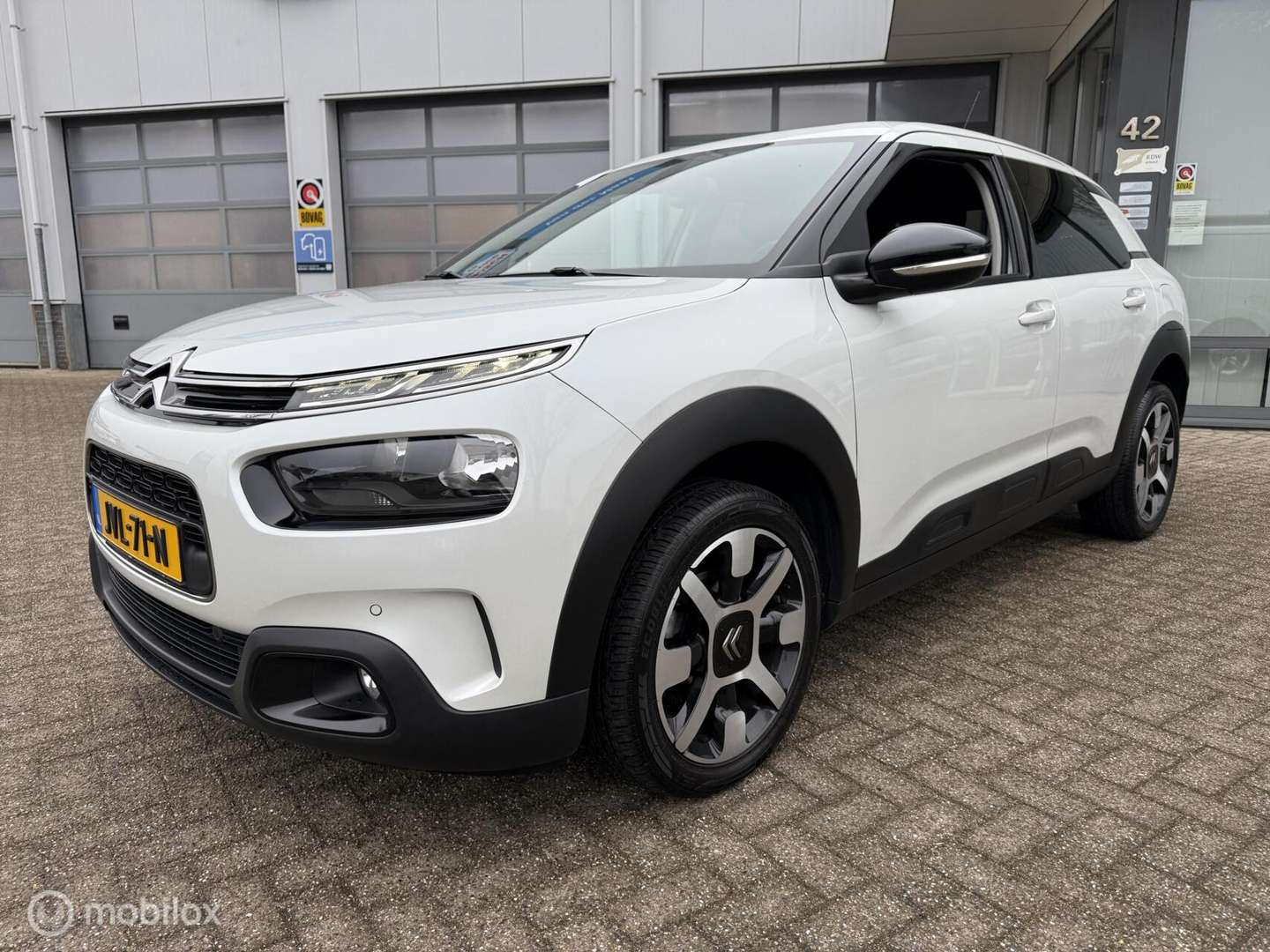 Citroen C4 Cactus nuo 261 €/ mėn Benzinas 2021m. Kita Mechaninė
