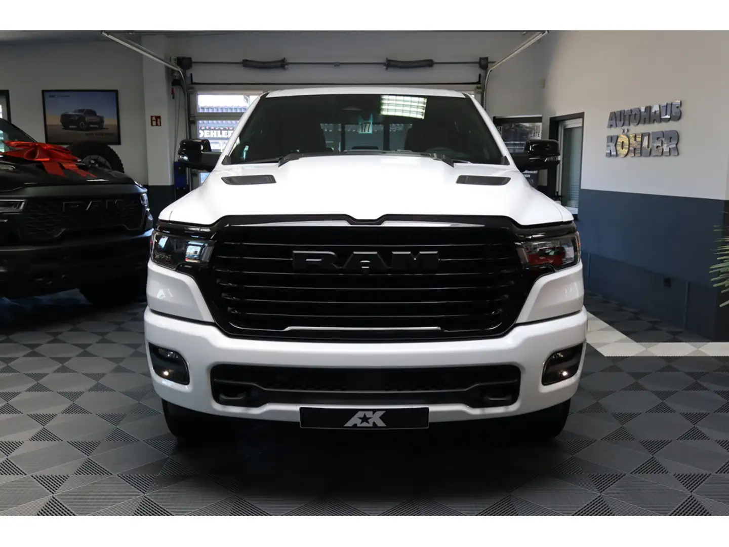 Dodge RAM Laramie Night Premium Gen 6,Biturbo,LPG,Pano,ALP Fehér - 2