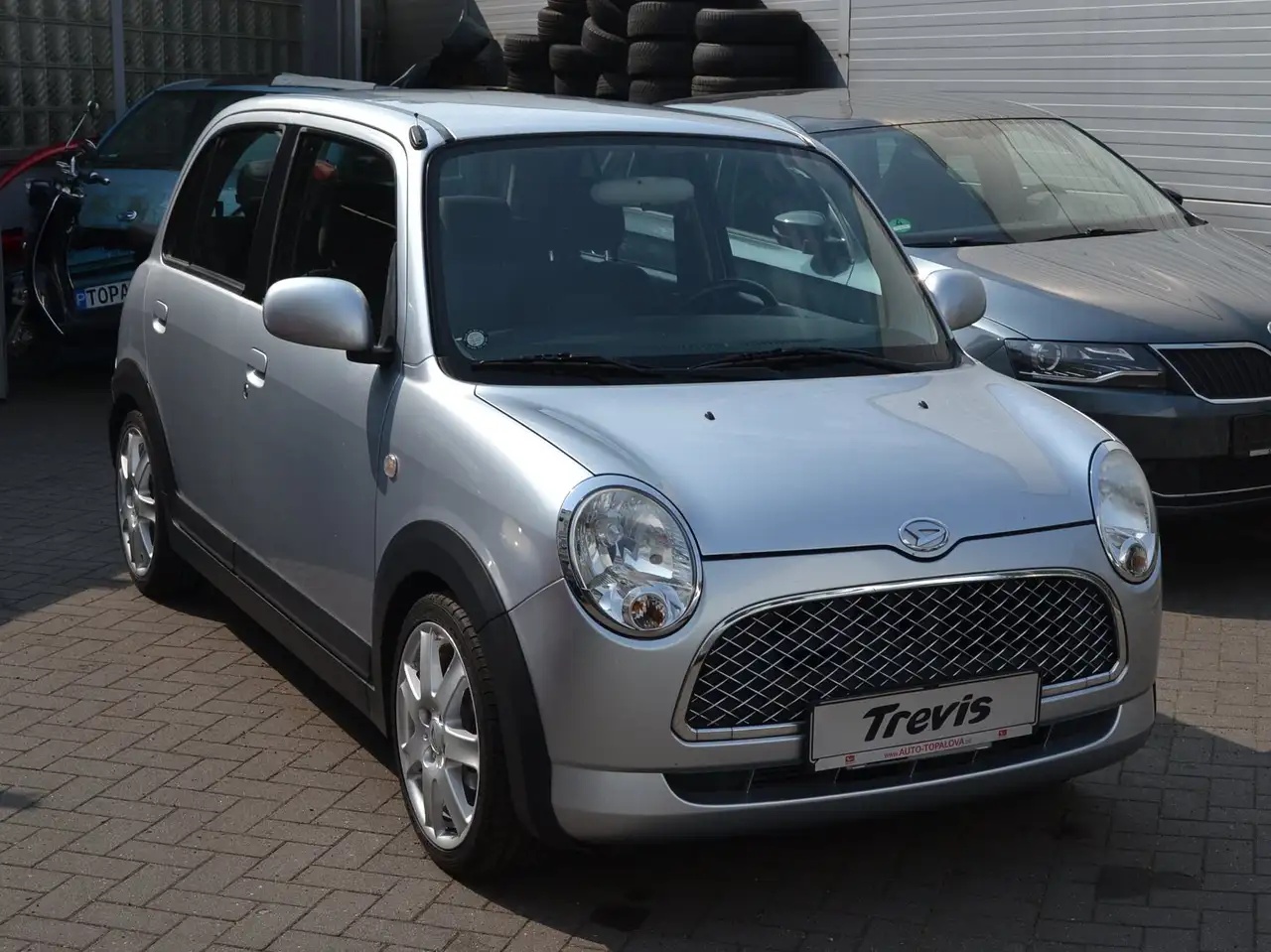 Daihatsu Trevis