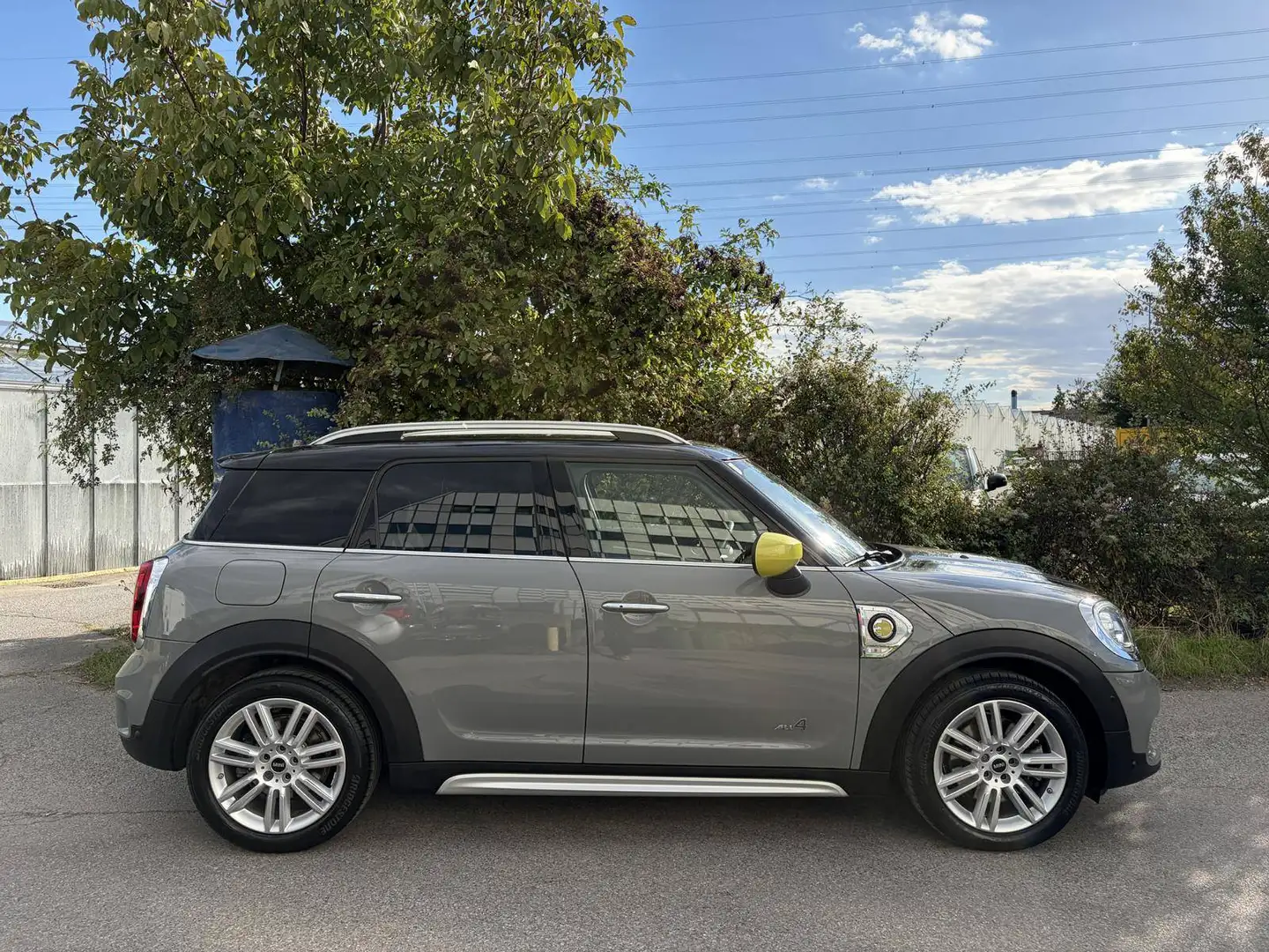 MINI Cooper SE Countryman Countryman Cooper S PHEV SE ALL4 Aut. *Extras* 1.Besitz Servicebuch Grau - 2