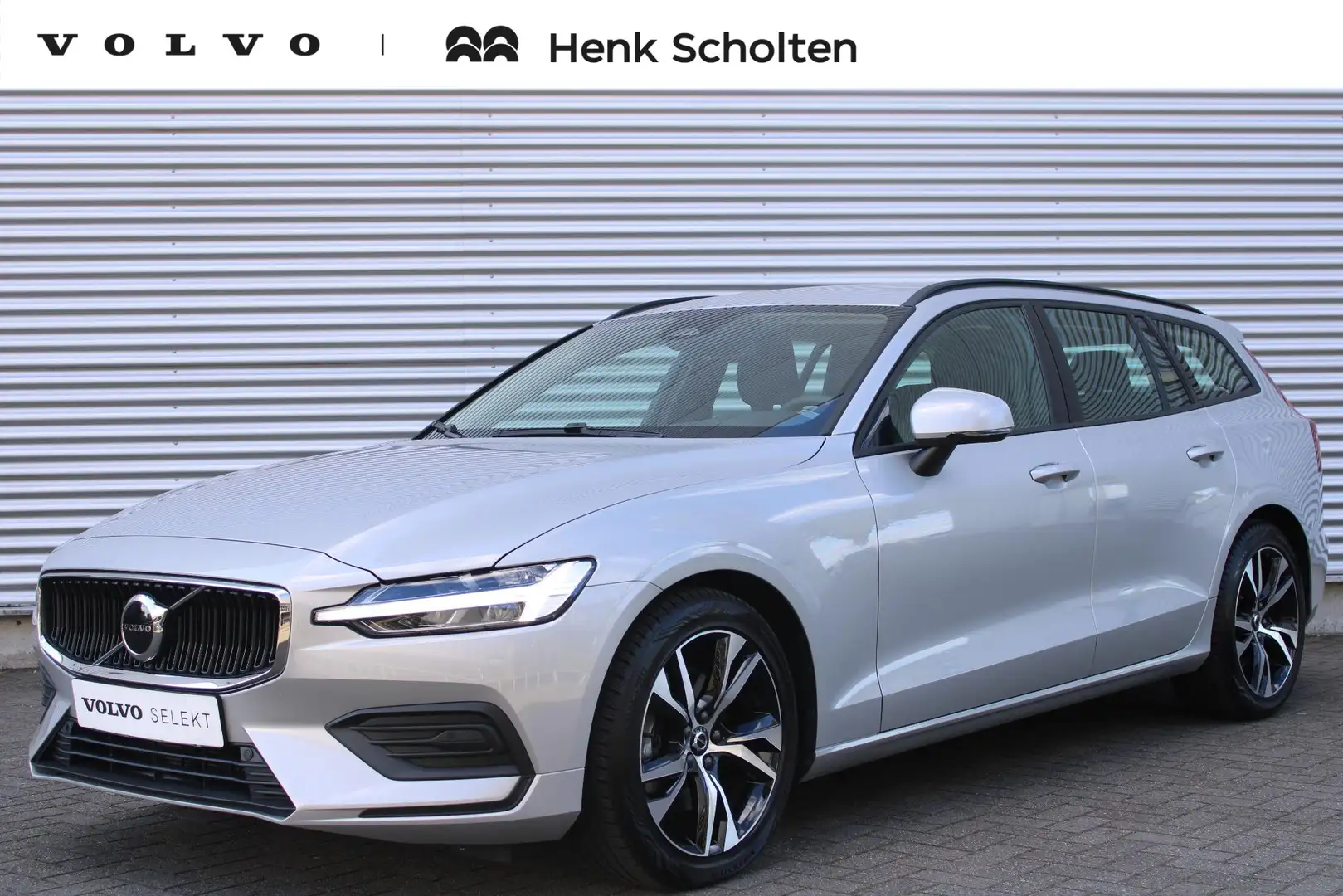 Volvo V60 B3 Automaat Essential | Trekhaak Semi Elektrisch I Grigio - 1