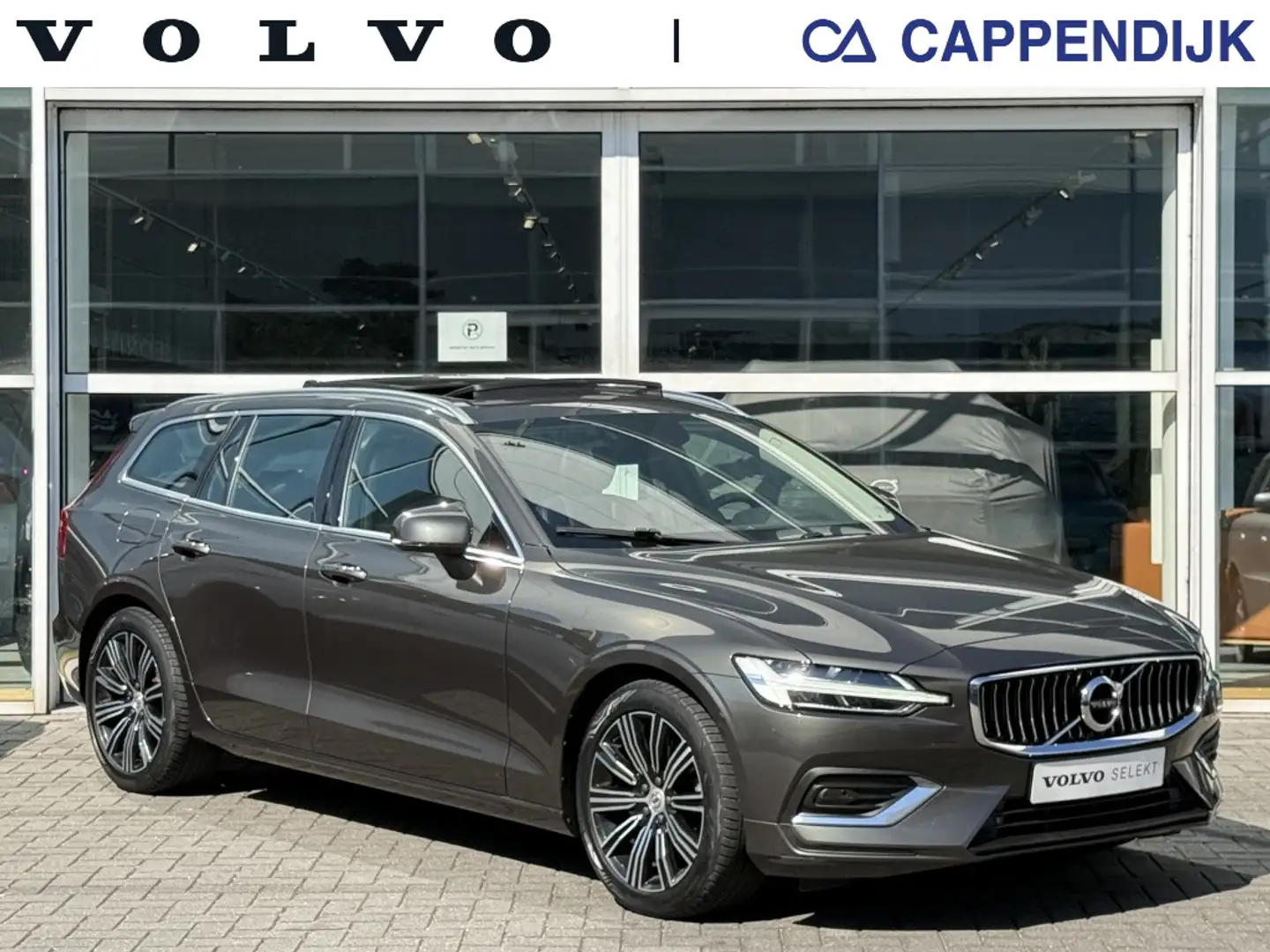 Volvo V60 B3 163PK Inscription| Panodak| Adap.Cruise| Camera Grijs - 1