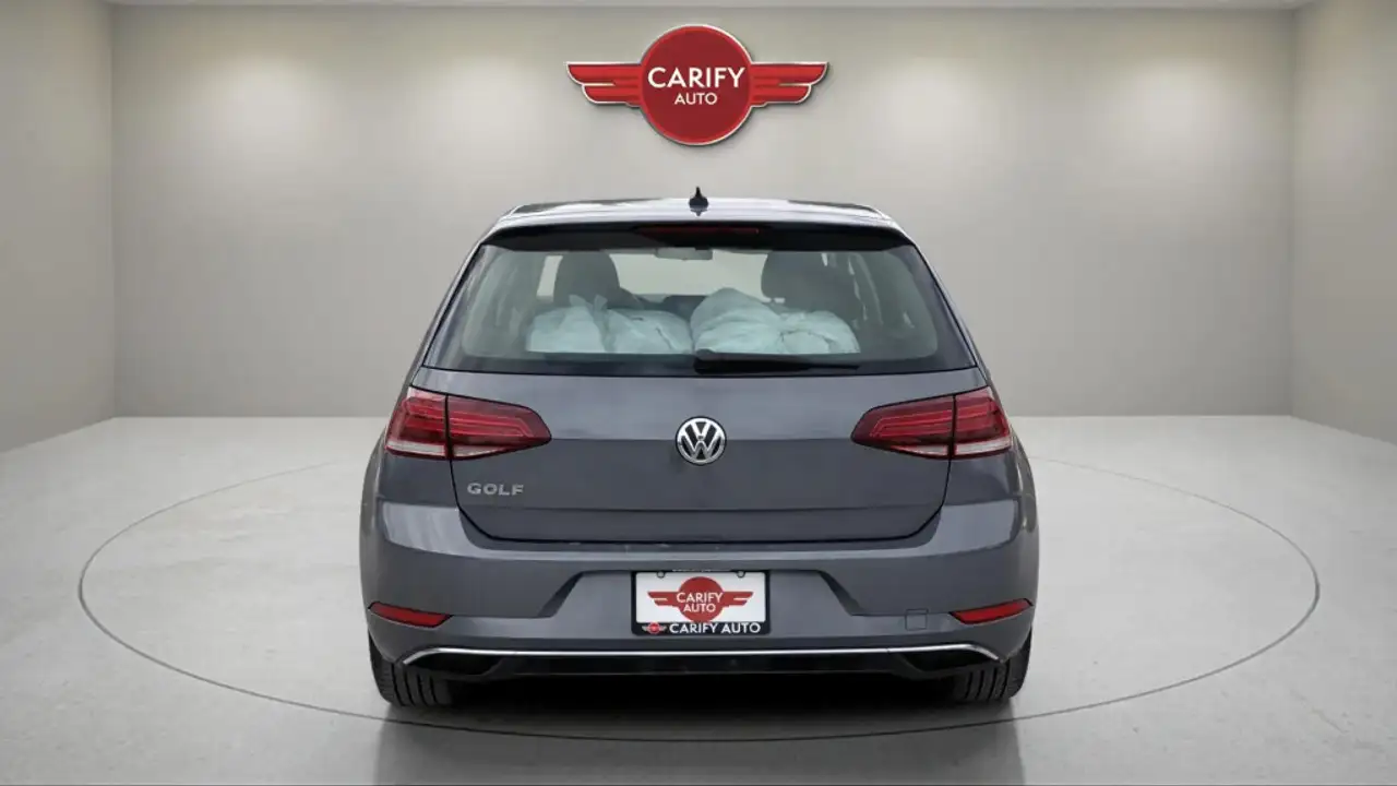 Volkswagen Golf снимка Volkswagen Golf