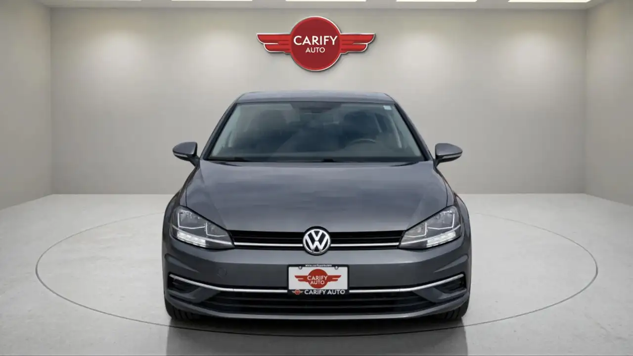 Volkswagen Golf снимка Volkswagen Golf