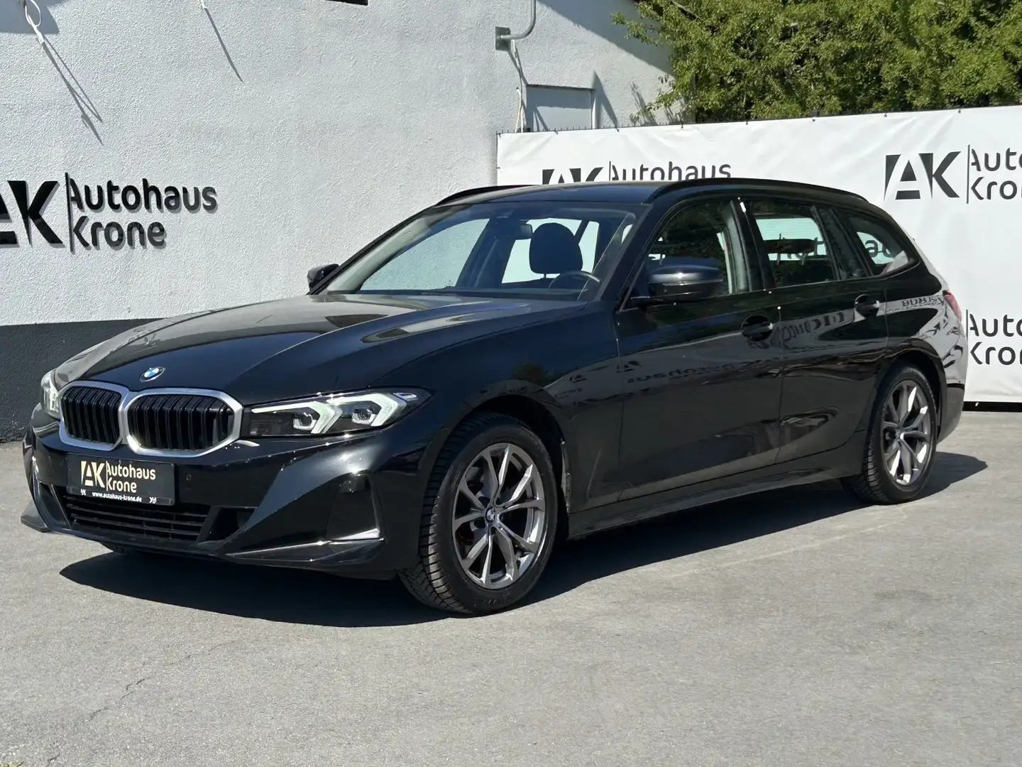 BMW 320 d Mild Hybrid xDrive *CURVED*FACELIFT* SHZ*LED*NAV Noir - 2
