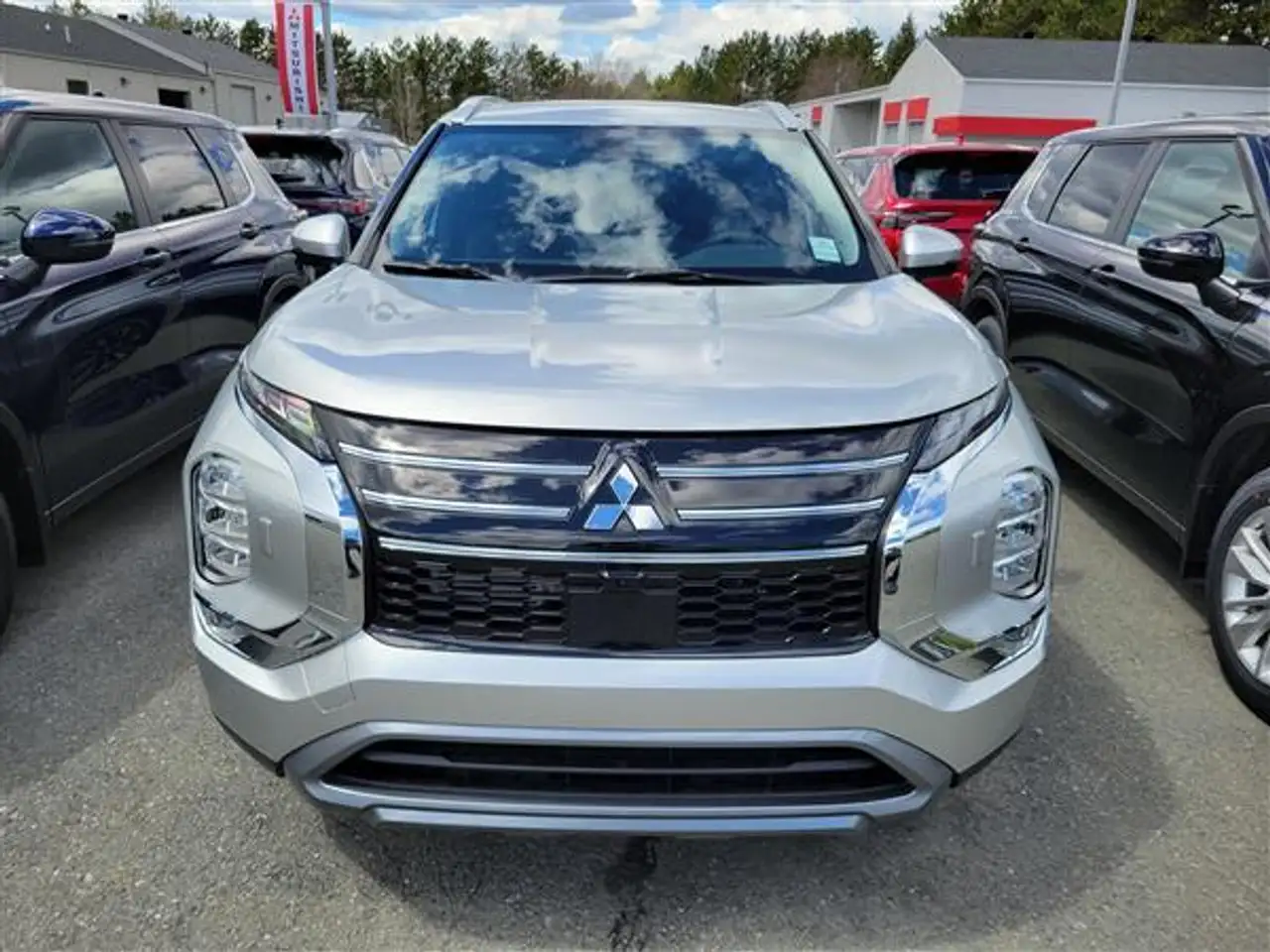 Mitsubishi Outlander снимка Mitsubishi Outlander