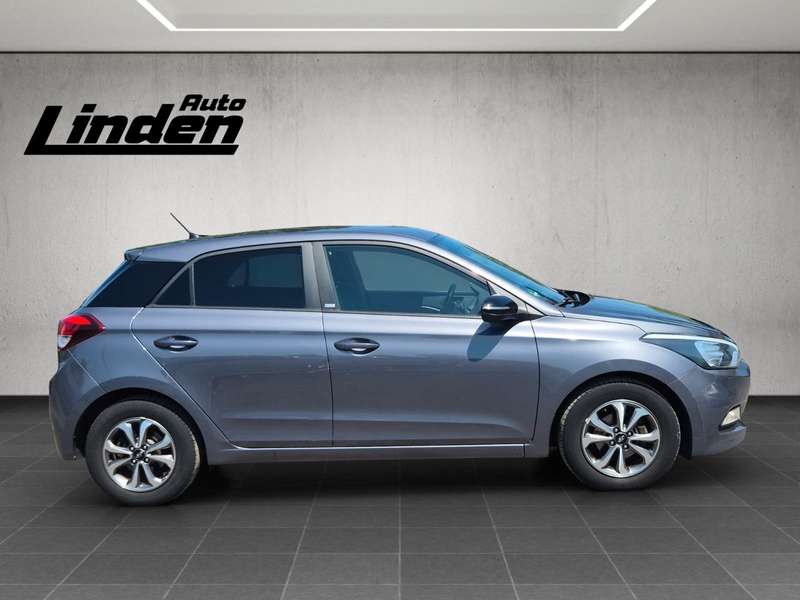 Hyundai i20 Passion Klima SHZ Bluetooth — photo 6