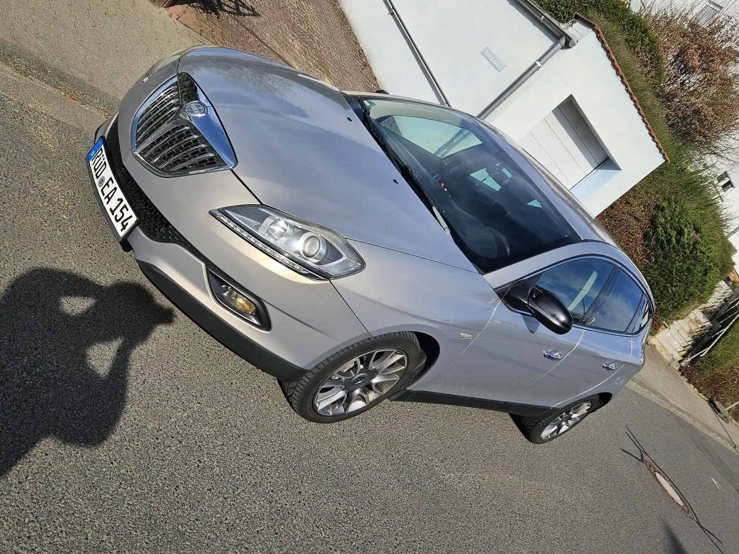 Lancia Delta 1.8 Di T-Jet 16v Executive - 1