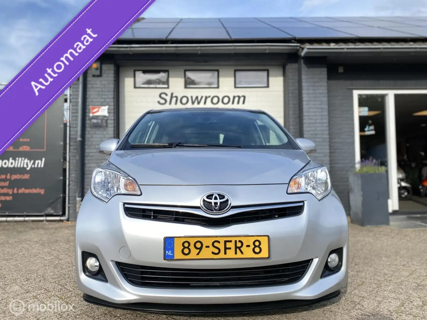 Toyota Verso-S 1.3 VVT-i Aspiration *AUTOMAAT* Gris - 2