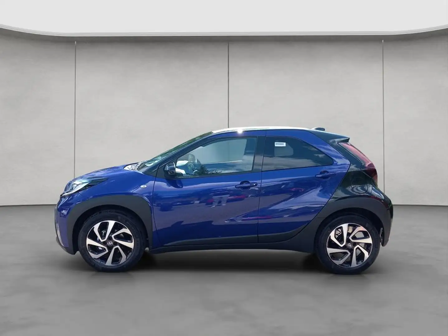 Toyota Aygo X X Air Teamplayer Azul - 2