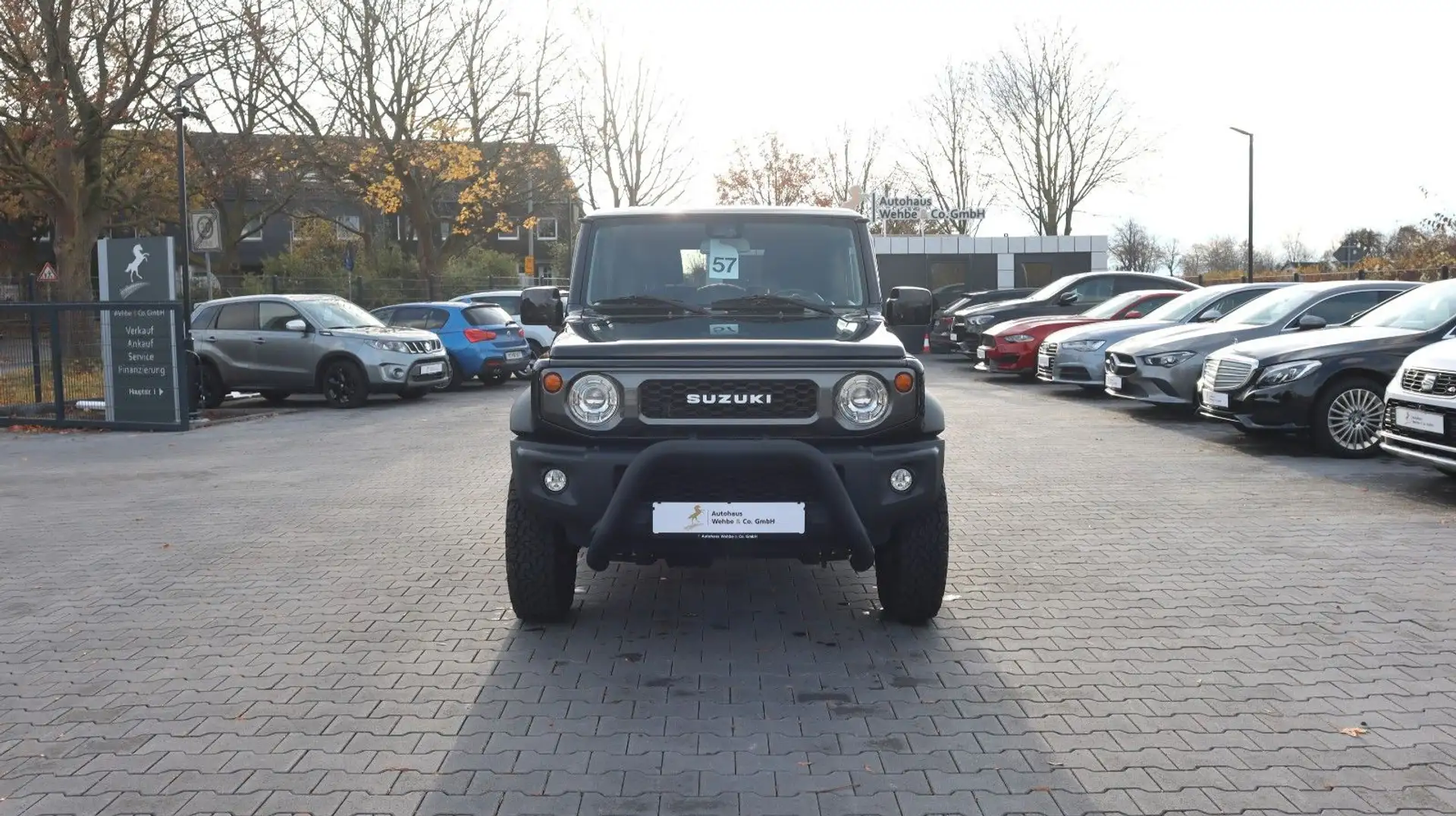 Suzuki Jimny Comfort Auto. AllGrip CarPlay Spur LED Schwarz - 2