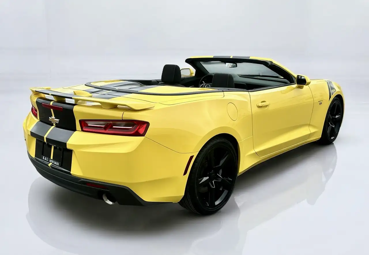 Chevrolet Camaro снимка Chevrolet Camaro