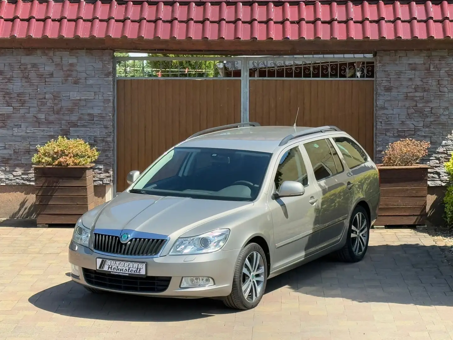 Skoda Octavia Family *Xenon,Scheckheft* - 1