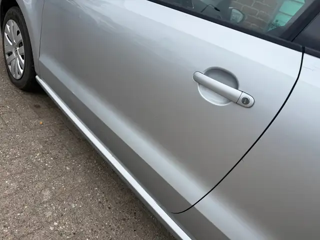 Volkswagen Polo view 18
