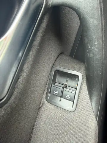 Volkswagen Polo view 23