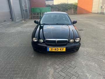 XJ6 2.0 D