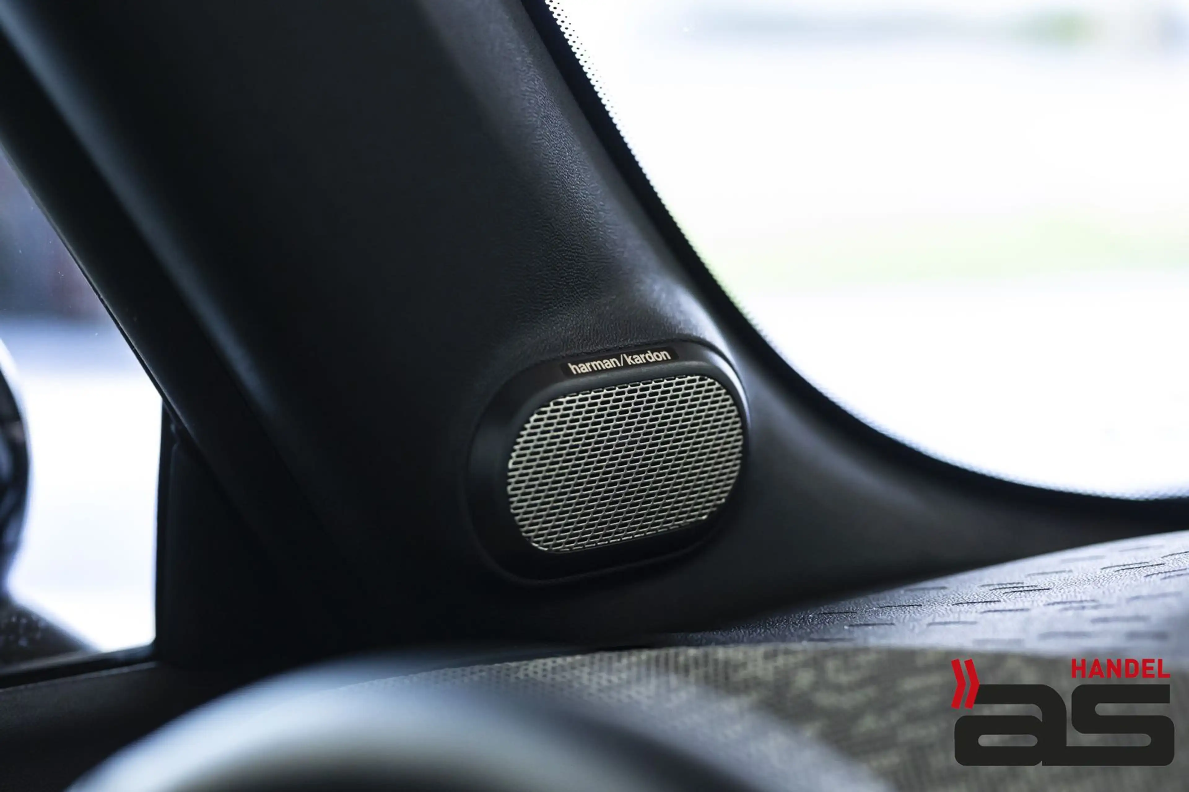MINI Cooper S Cabrio FavouredTrim|PaketL|DrivingA+|18 — photo 18