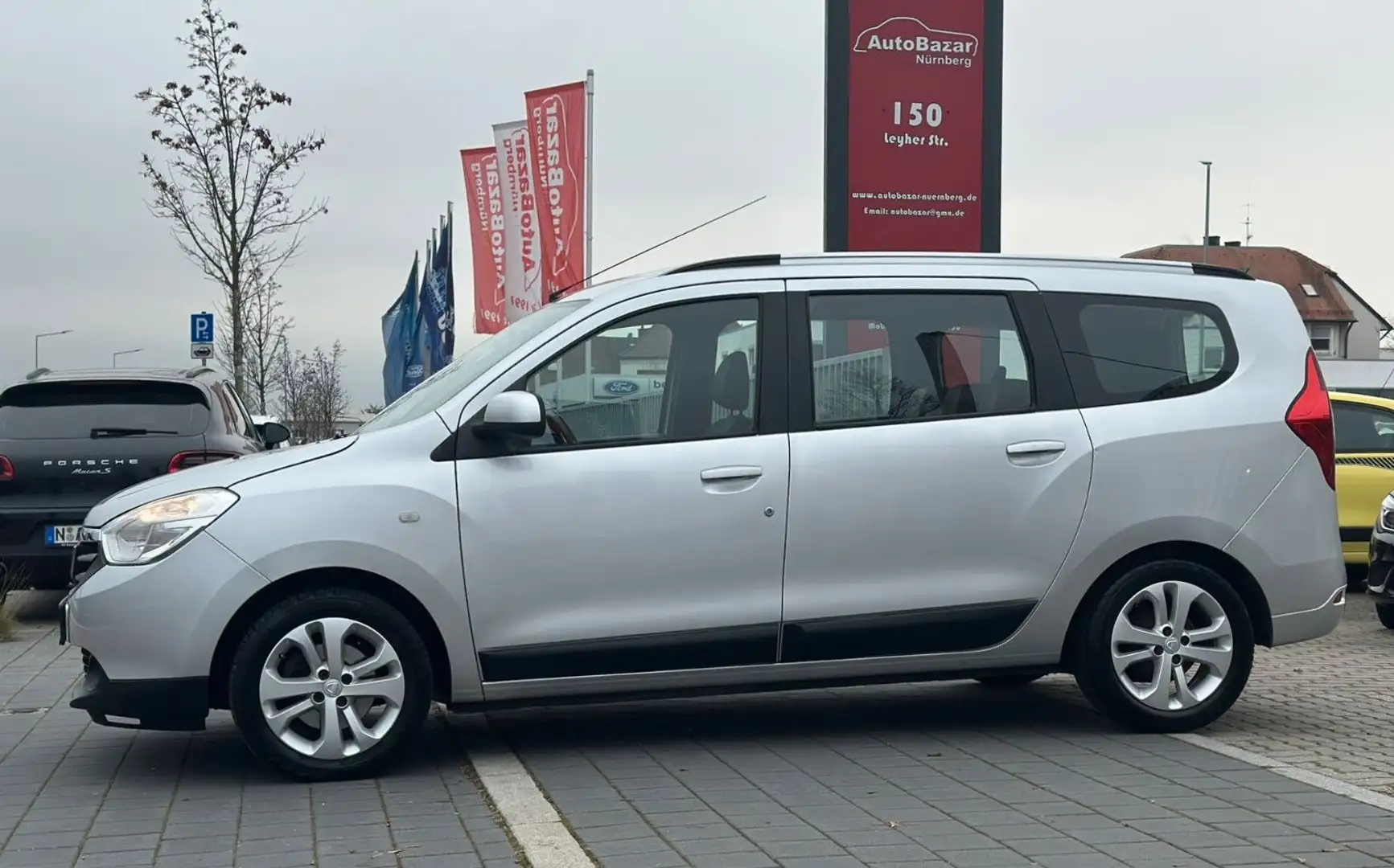 Dacia Lodgy Prestige / Leder / Scheckheft / AHK Grau - 2
