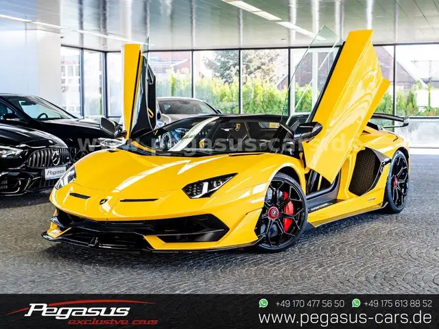 Lamborghini Aventador