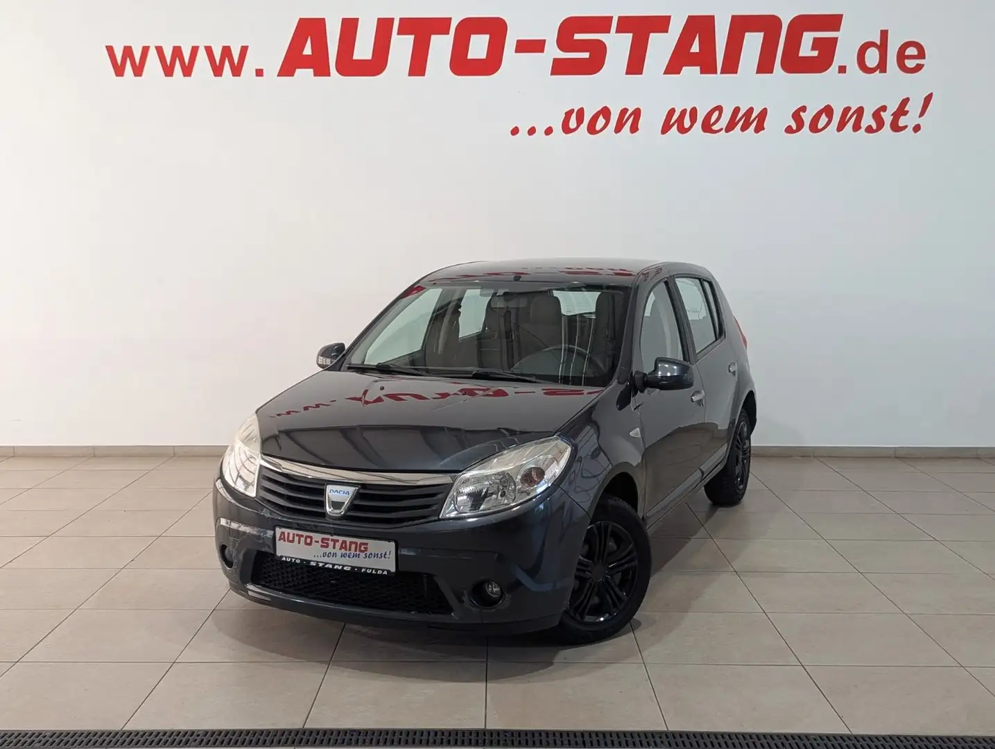 Dacia Sandero Laureate**KLIMA+ALLWETTER+RADIO/CD** Grau - 2