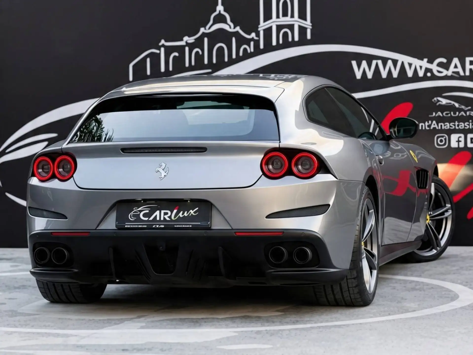 페라리 GTC4 루쏘 2020 회색 사진 2