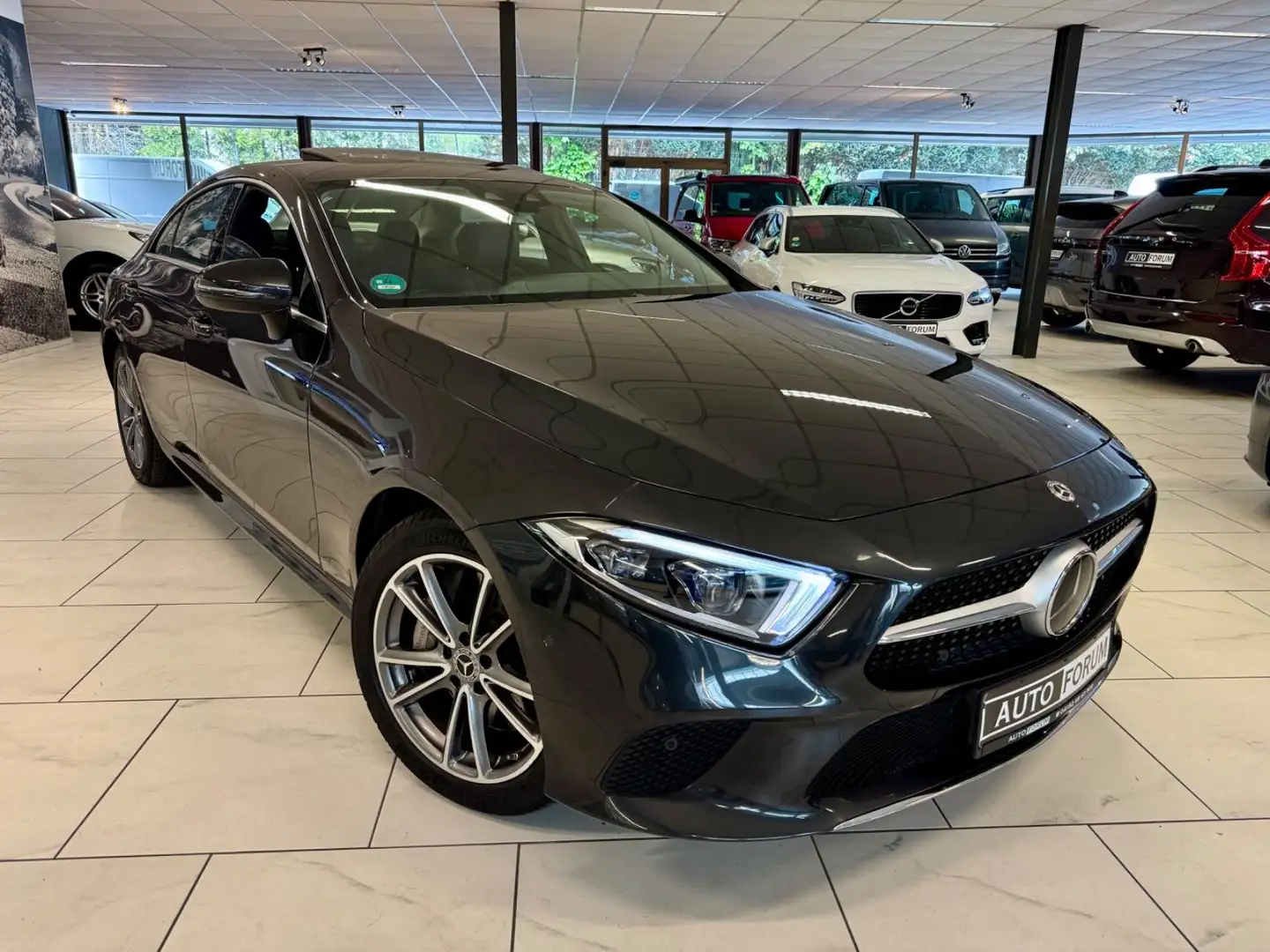 Mercedes-Benz CLS 350 d 4M LEDER BURMESTER MEMORY CAM SHZ PDC Grau - 2