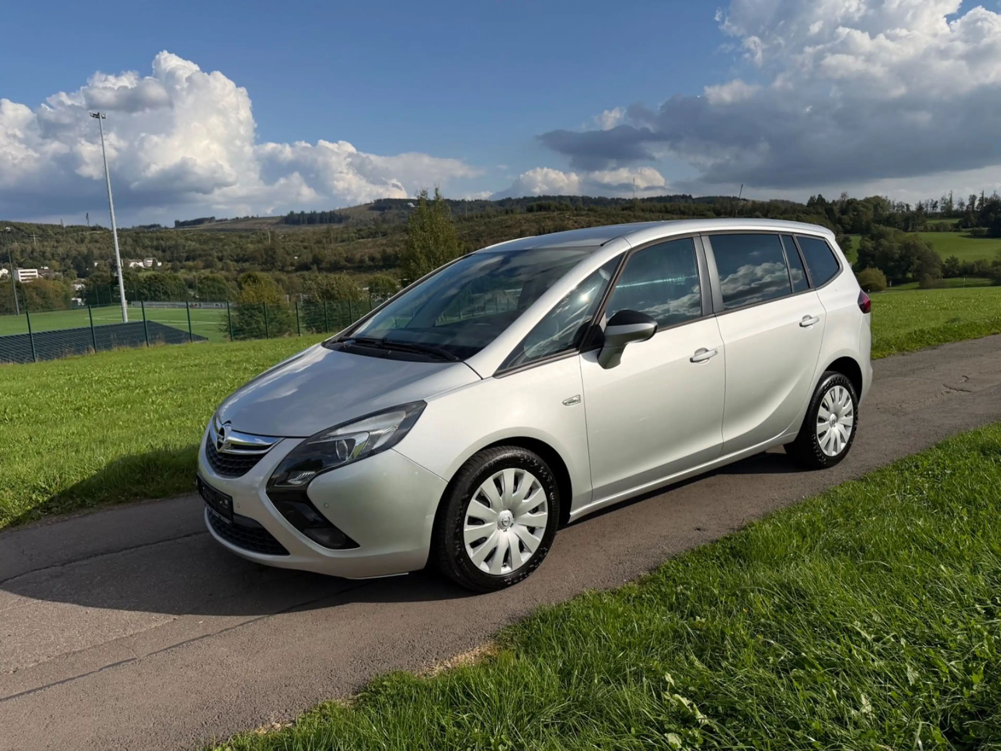 Opel Zafira C Tourer Edition 2.0CDTI Automatik — photo 2