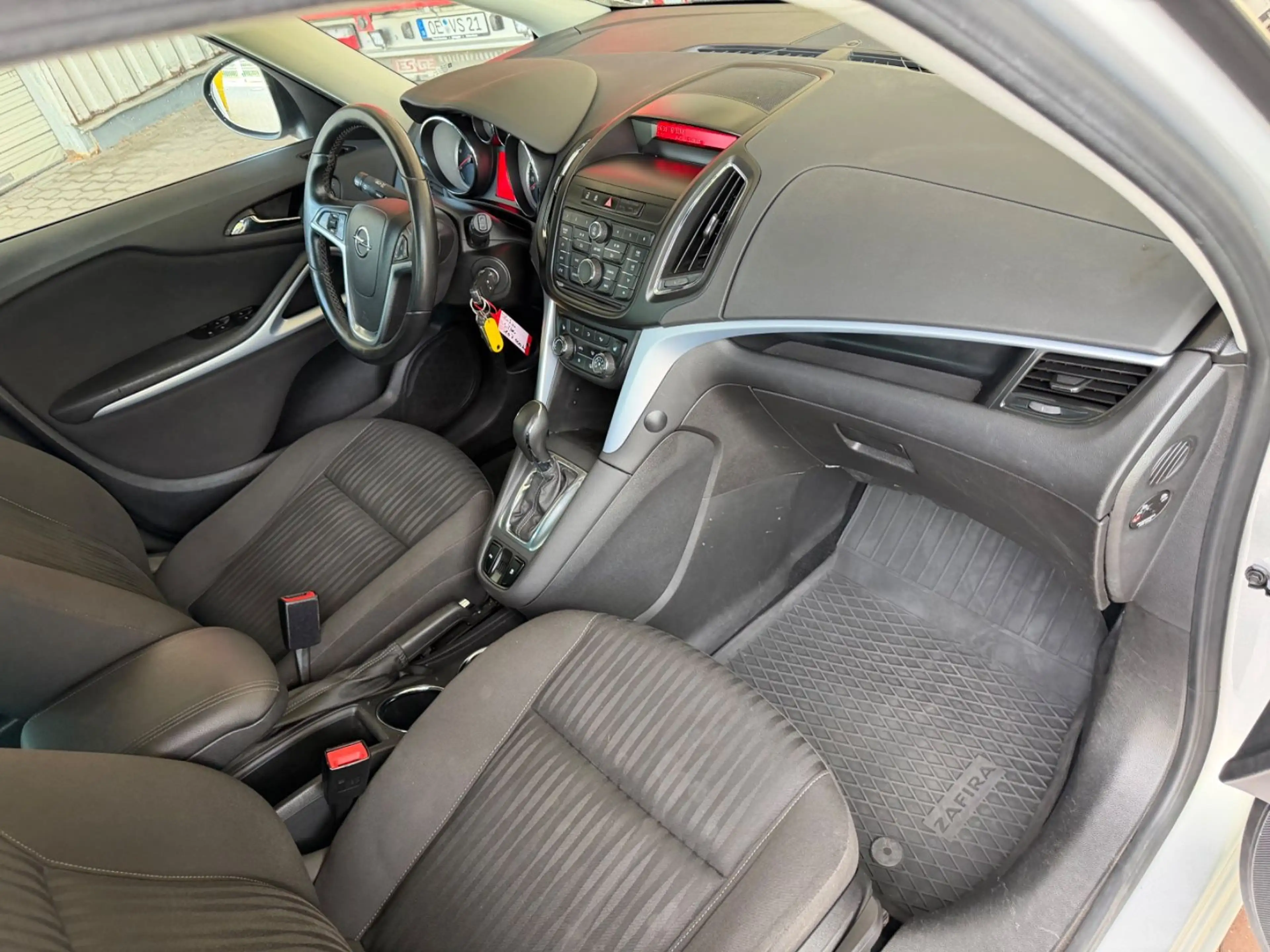 Opel Zafira C Tourer Edition 2.0CDTI Automatik — photo 15