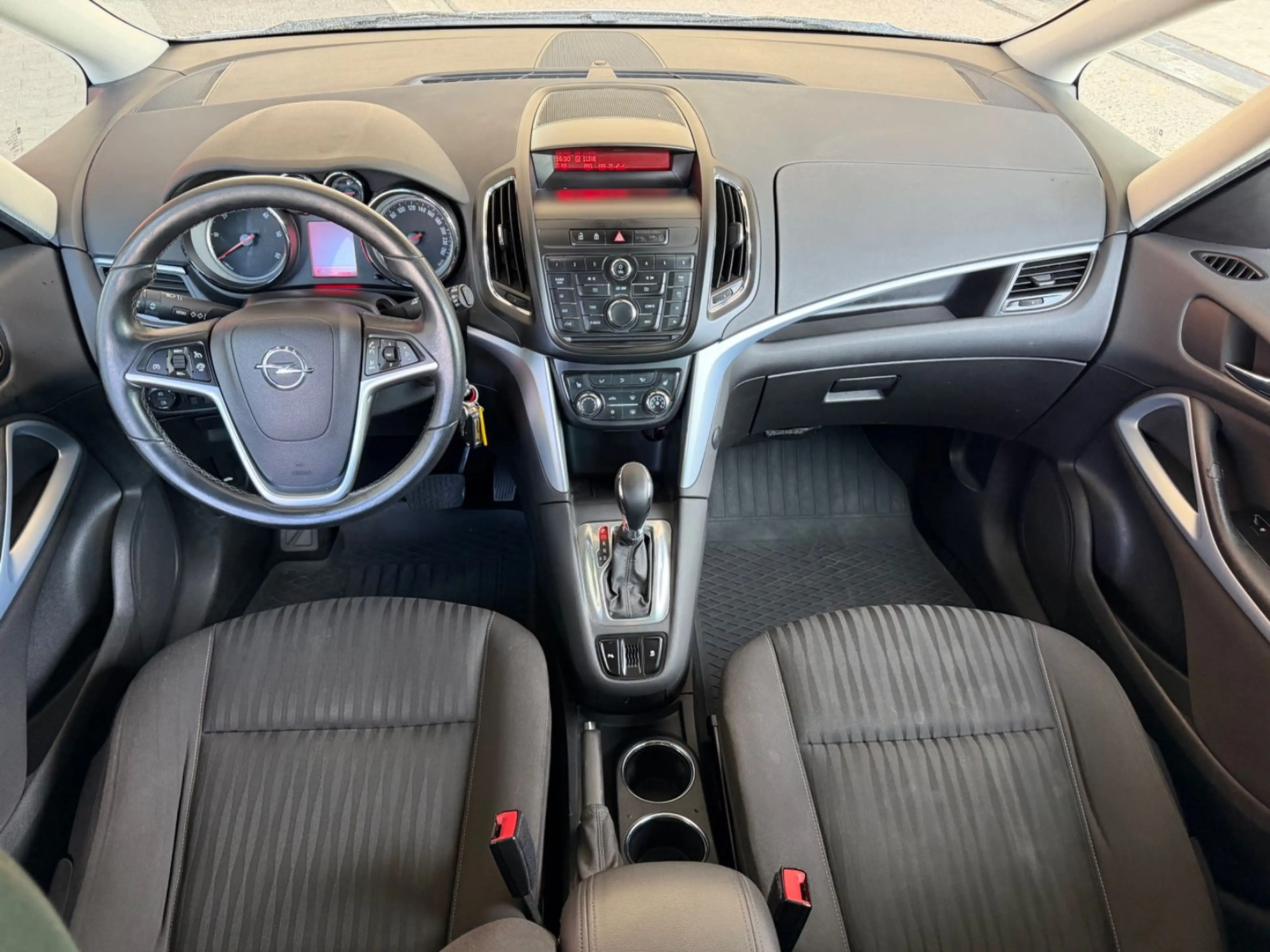 Opel Zafira C Tourer Edition 2.0CDTI Automatik — photo 14