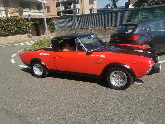 Abarth 124 Spider