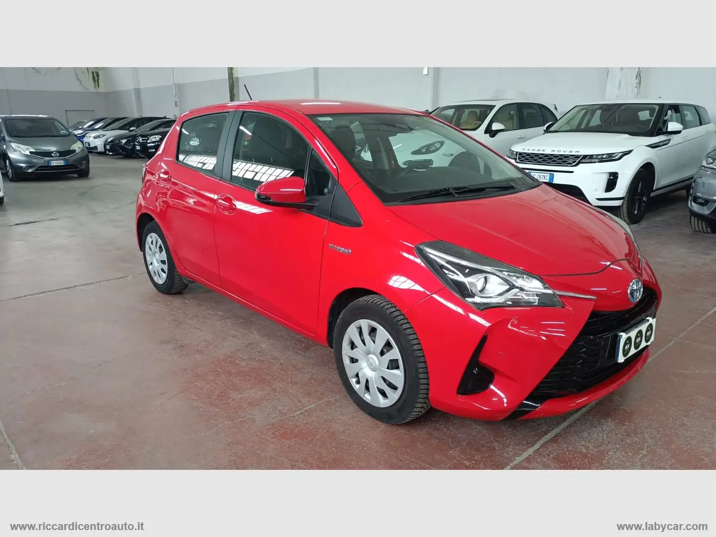 Toyota Yaris 1.5 Hybrid 5p. Active Rosso - 2