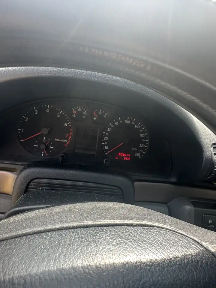 Audi A4 Avant 1.8, foto 6