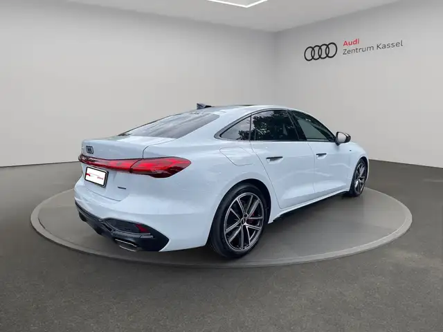 Audi A5 view 6