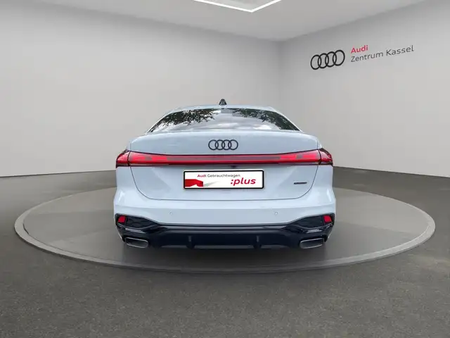 Audi A5 view 5
