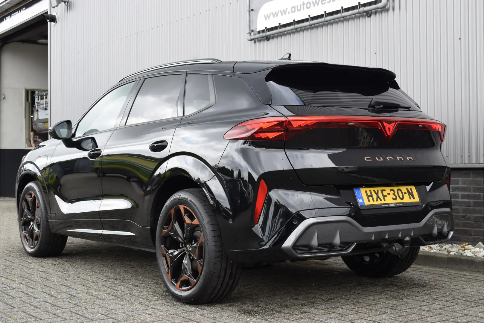 CUPRA Terramar 1.5 TSI e-Hybrid Business Head-up, Elek. trekhaak, Zwart - 2