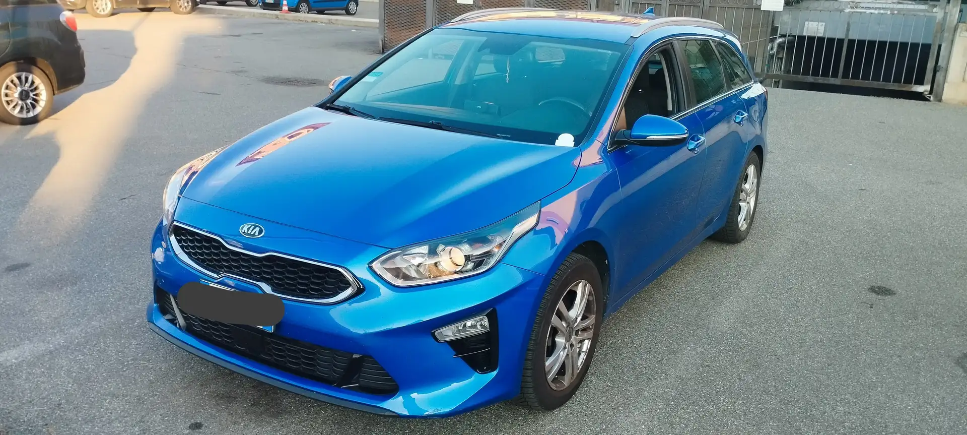 Kia Ceed SW / cee'd SW Ceed III 2019 SW 1.4 mpi GPL Business Class Blauw - 1