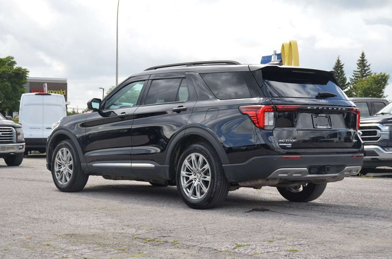 2025 Ford Explorer Active CLEAN CARFAX / AUCUN ACCIDENT — снимка 1