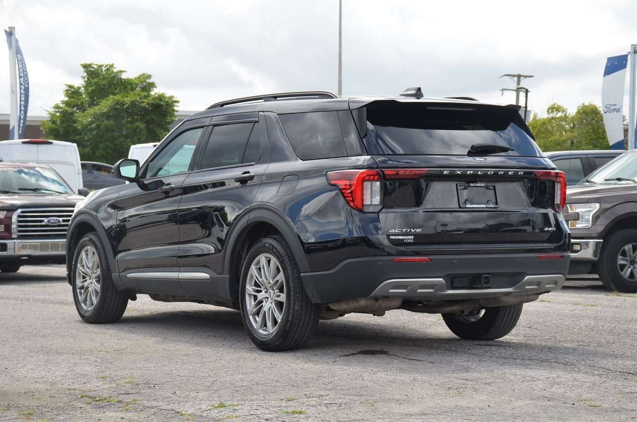 2025 Ford Explorer Active CLEAN CARFAX / AUCUN ACCIDENT — снимка 1