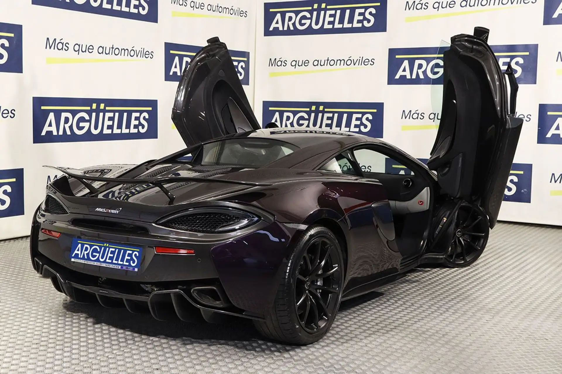 맥라렌 570S 570 Sport Coupe 2018 바이올렛 사진 6