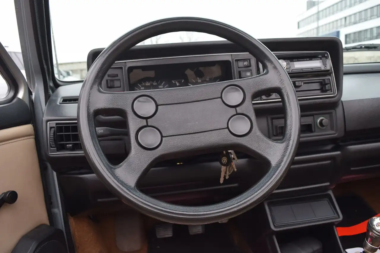 Volkswagen Golf OLDTIMER,H-KENNZEICHEN,ORIGINAL KM,MP3,USB, foto 12