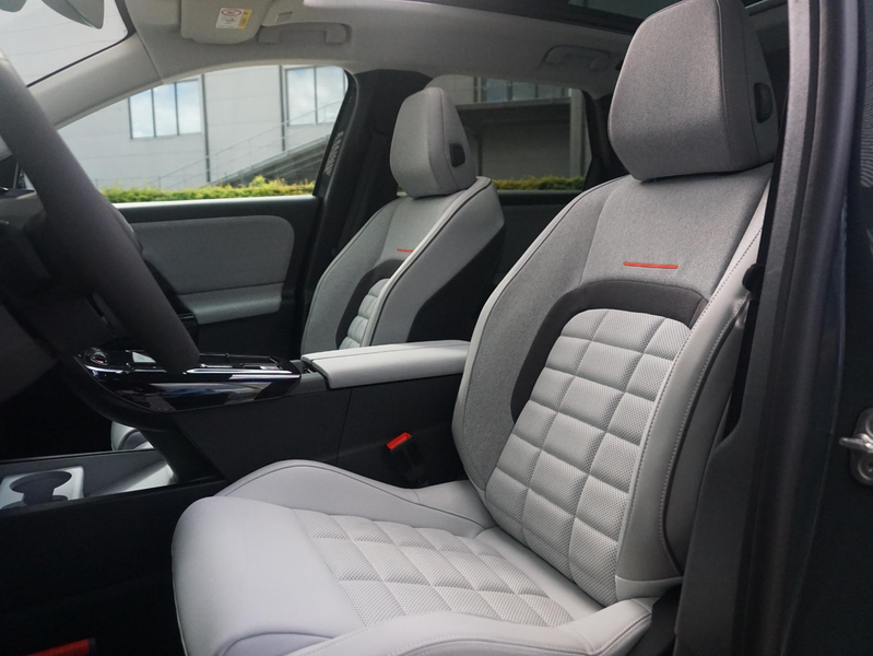 Citroen C5 Aircross 1.2 Hybrid 145 Max Black velgen — photo 11