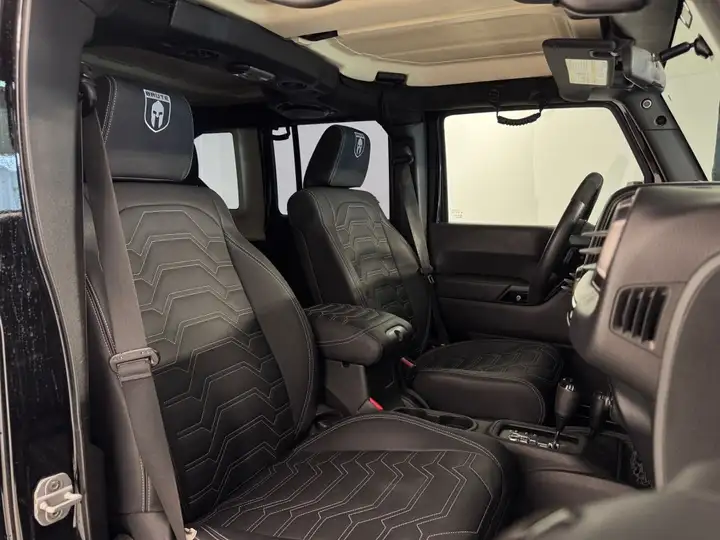 Jeep Wrangler 2011, foto 24